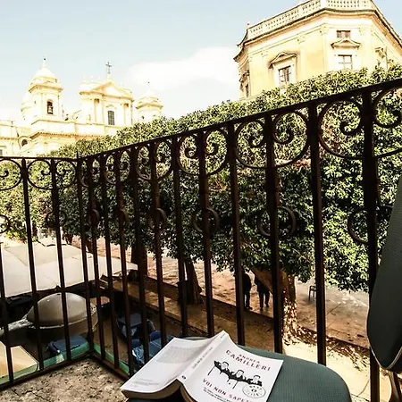 Pepe Concetta E La Movida Apartment Noto Exterior photo